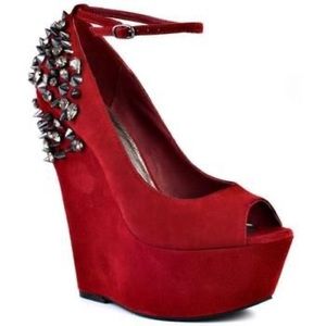 Never worn Ziginy red studded platforms